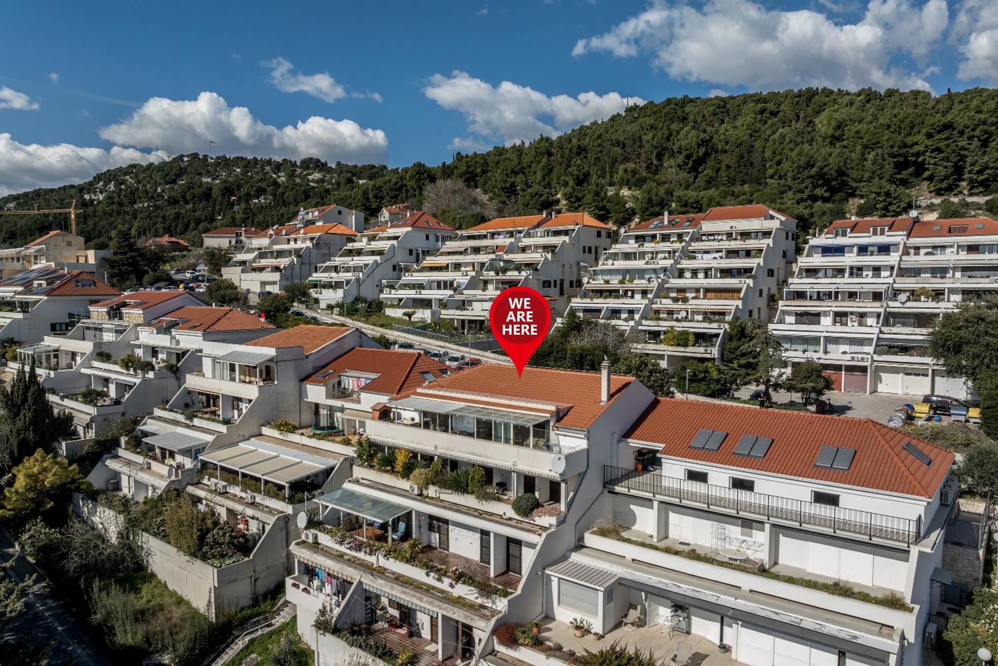 Urban Utopia Penthouse With Private Parking 斯普利特 外观 照片